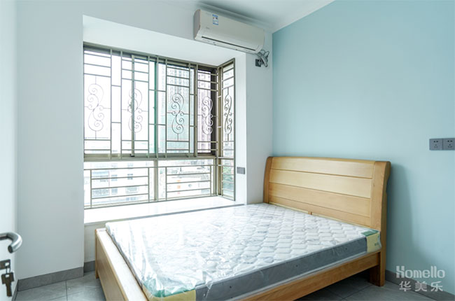 132㎡簡(jiǎn)約四居，客餐廳對(duì)稱(chēng)式設(shè)計(jì)，動(dòng)線自由寬闊，真的很舒適